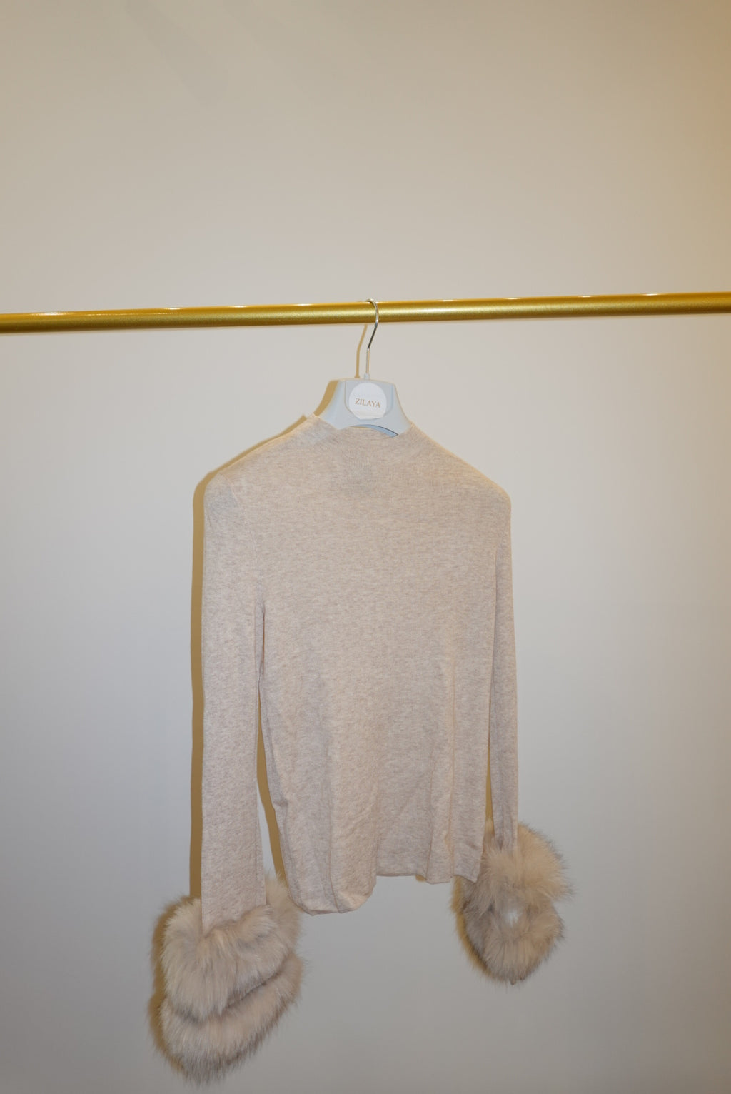 The Roma pullover