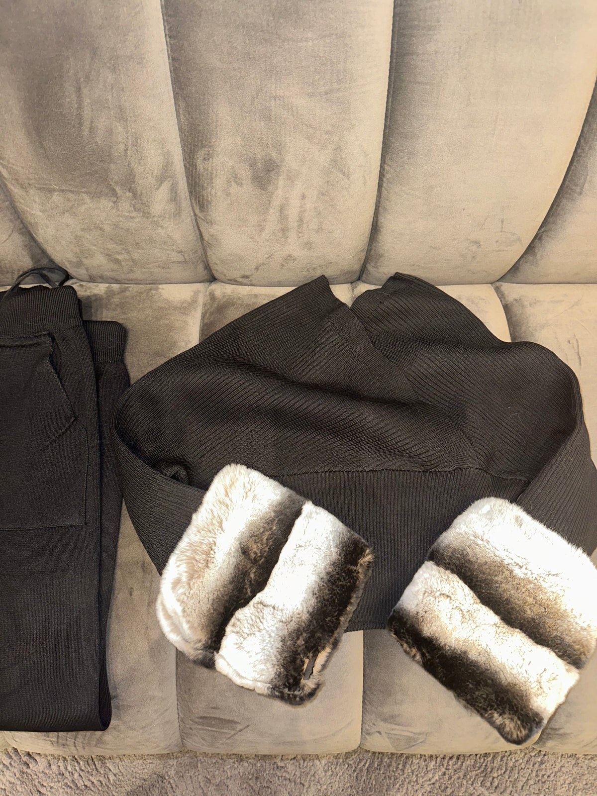 The Chinchilla Lounge Set
