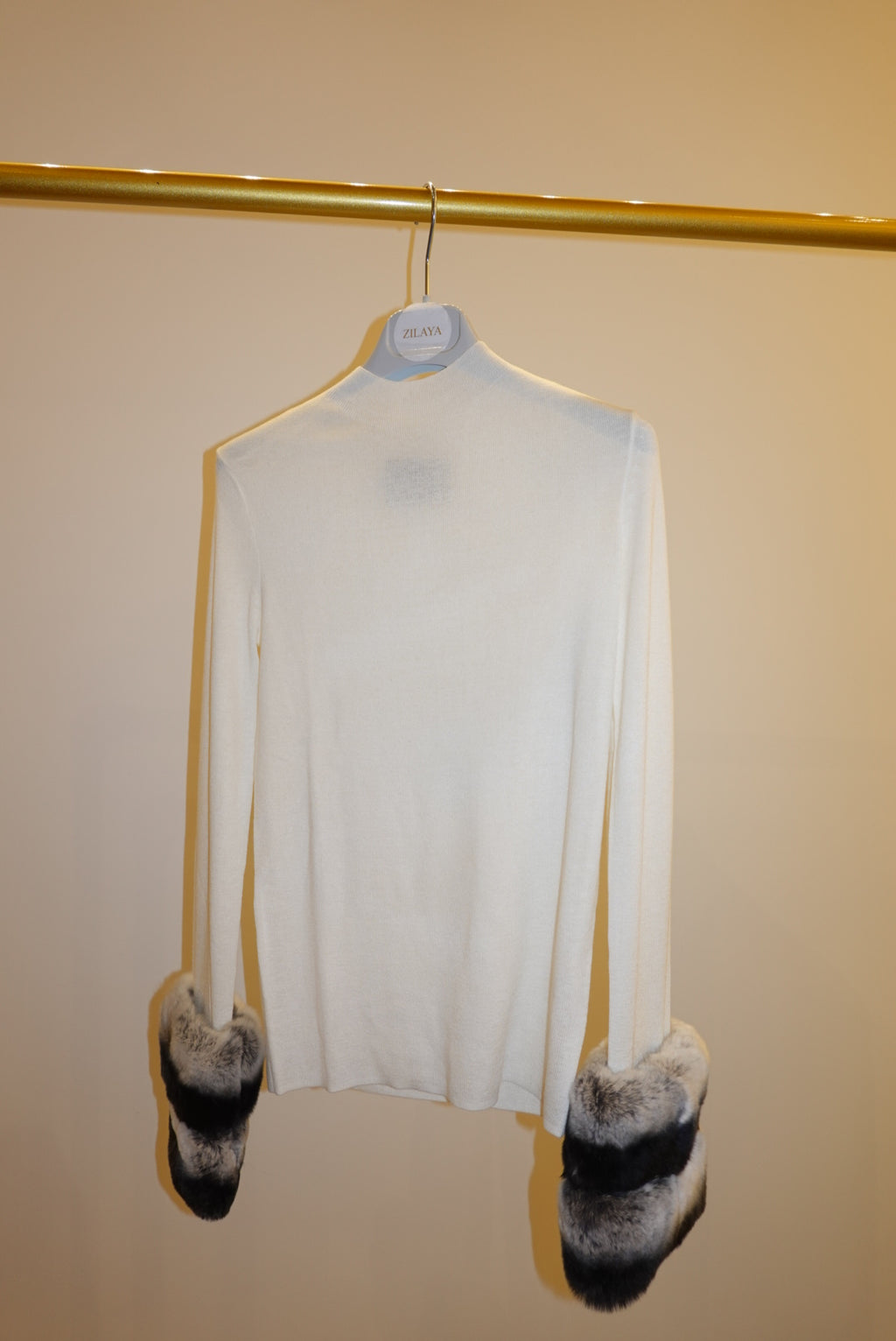 The Roma pullover
