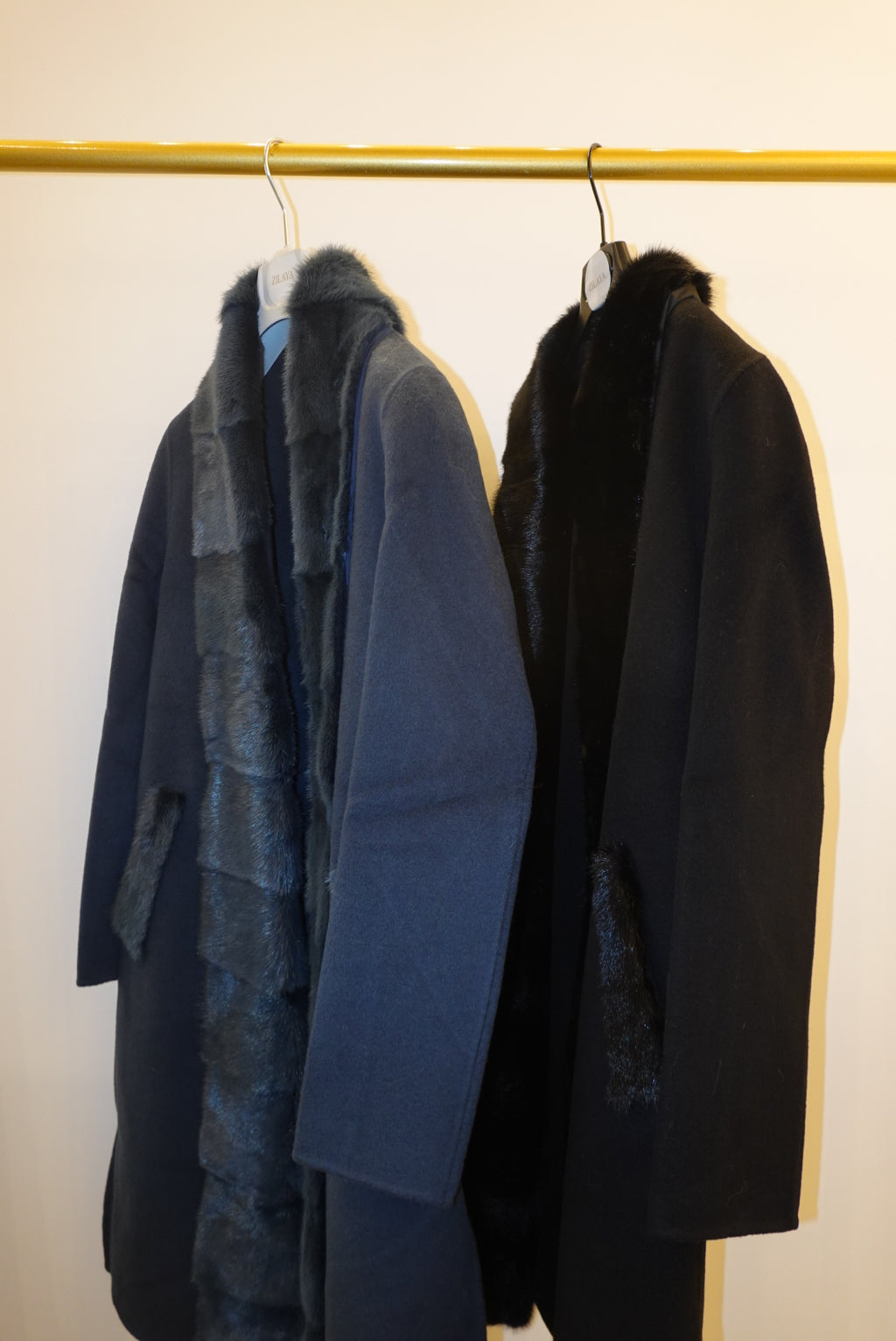 Blue cashmere coat with mink fur