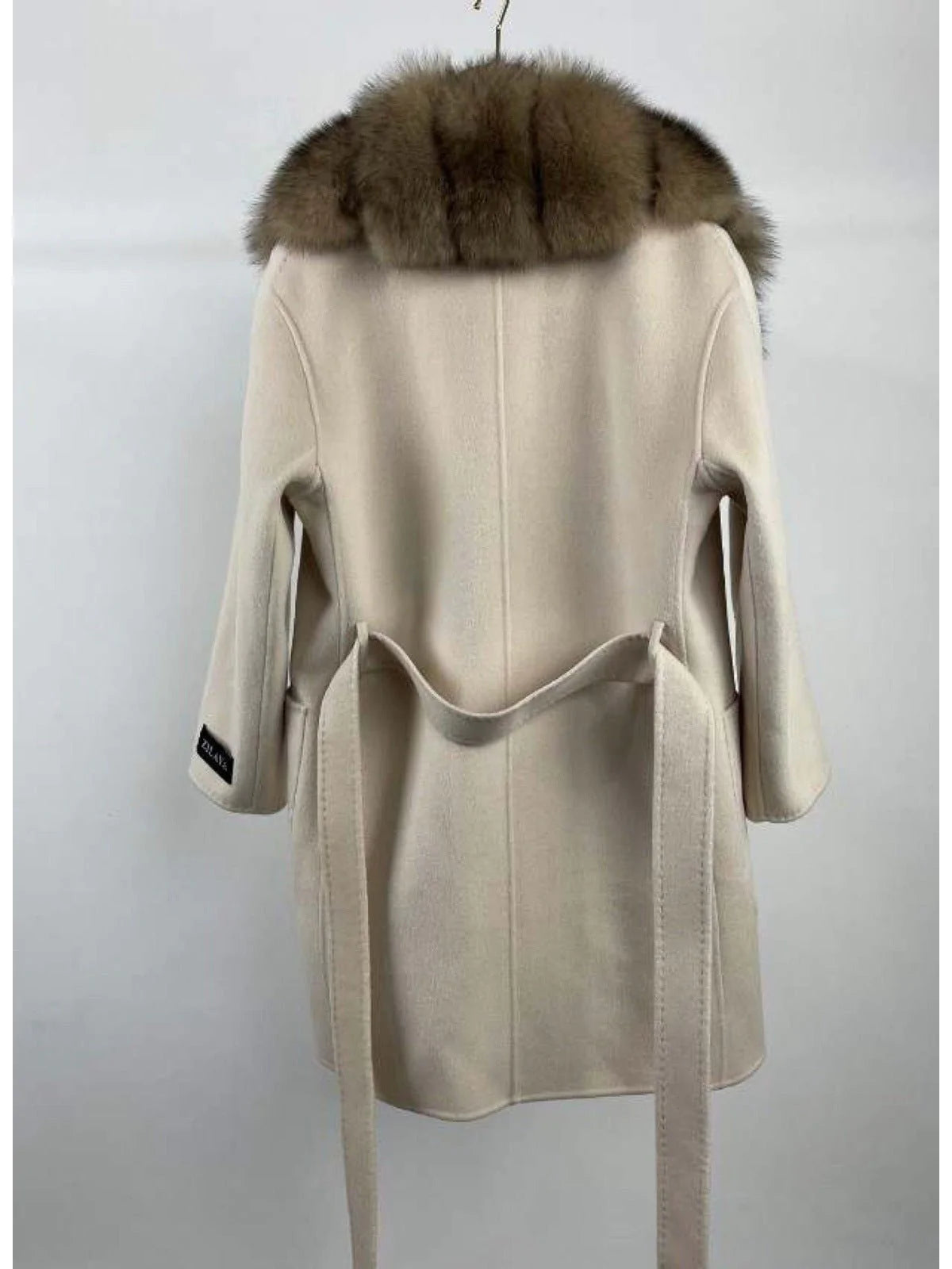 The London Mantel Beige